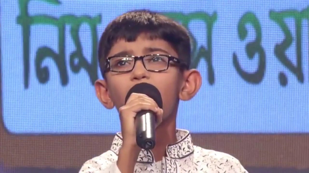 Ma Ma aj keno amay sohag makha dak dako na | মা মা আজ কেন আমায় সোহাগ মাখা ডাক ডাক না