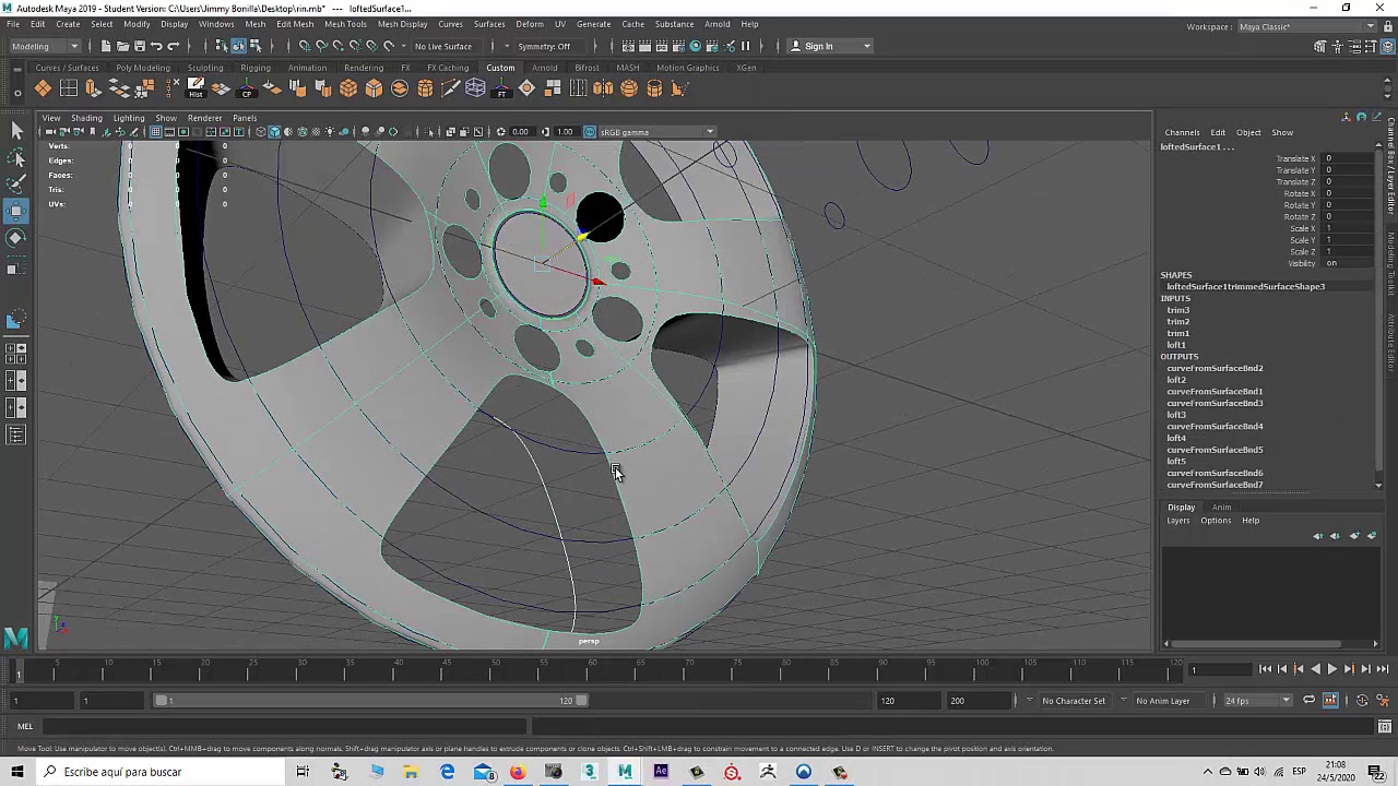Rin de un vehiculo 3d en Maya