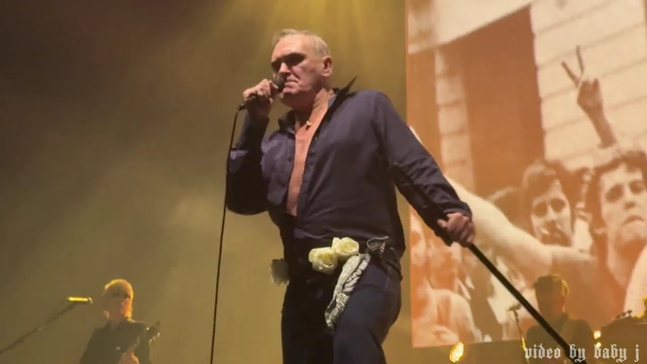 Morrissey-WORLD PEACE IS NONE OF YOUR BUSINESS-Live-Zenith, Lille France-Mar 4, 2026 #TheSmiths #Moz