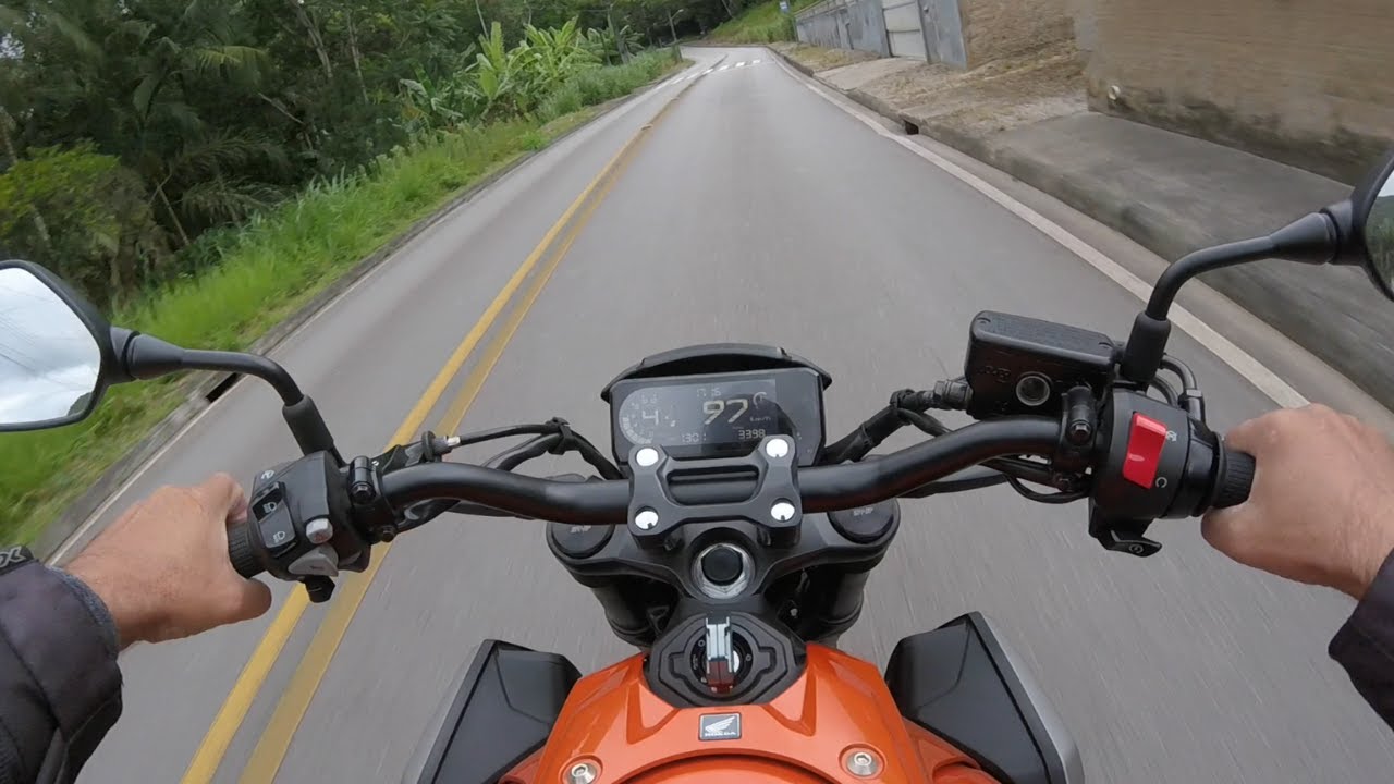Motovlog Com a Honda CB 650R .