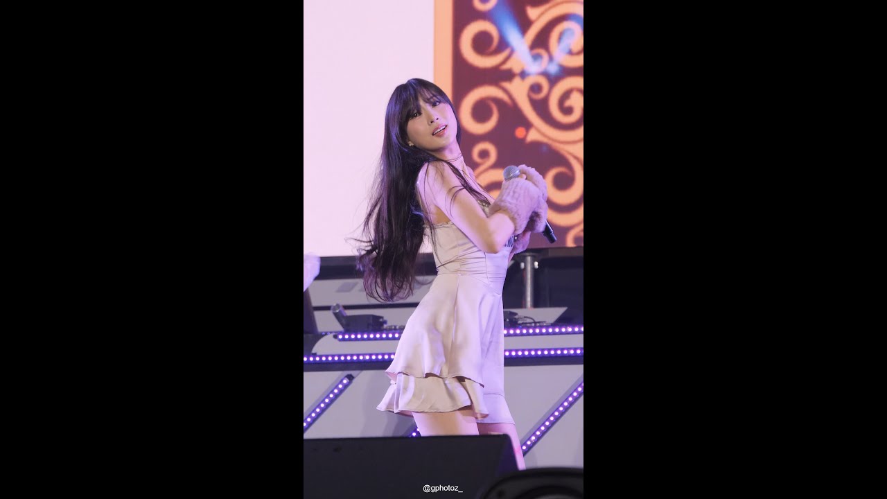 231231 WORLD K-POP FESTIVAL 에이핑크(Apink) 하영 덤더럼(Dumhdurum) 직캠