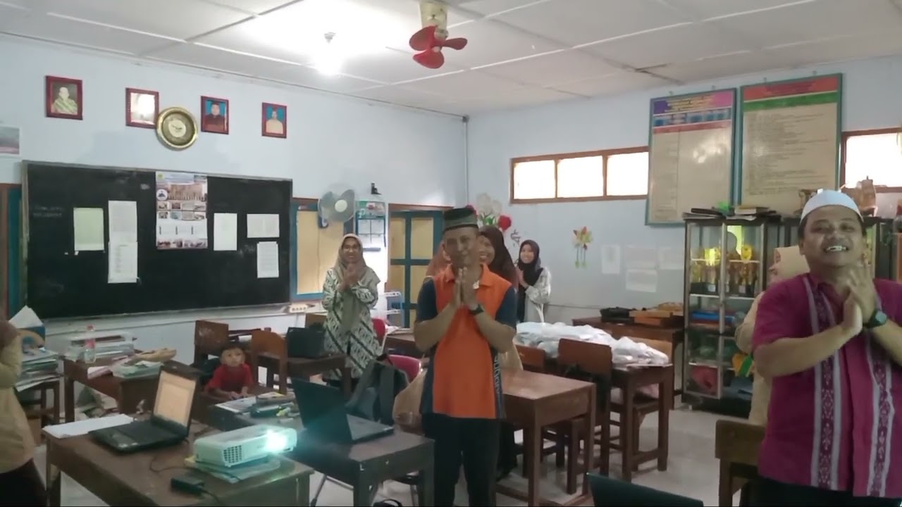 REALISASI TINDAK LANJUT BIMTEK KURIKULUM BERBASIS CINTA | Jumi'atun, S.Pd.I