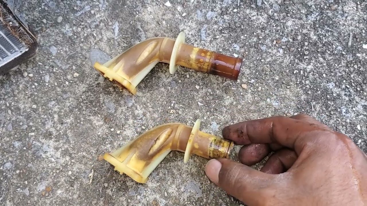 2000 Nissan Maxima Heater Core Replacement & Tips