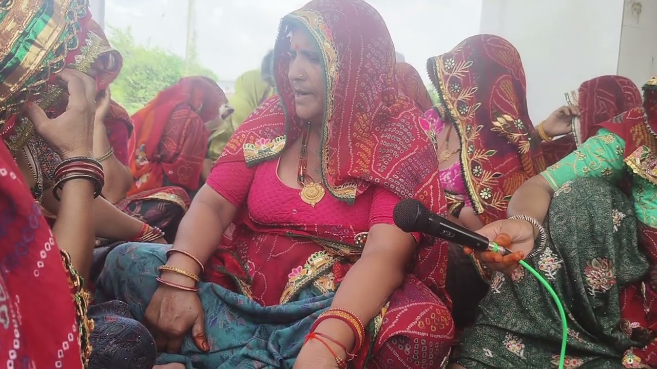 Rajasthani geet 🙏🥰 #newमारवाड़ीcomedy #song #musicsong #lifeisbutadream trending video 🥰