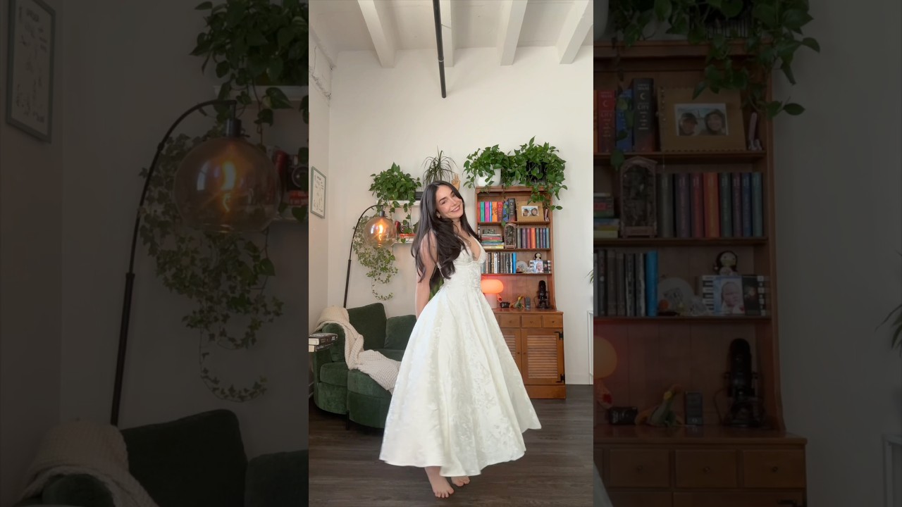 Cu&aacute;l escogen??? 👰🏻&zwj;♀️💖 no olviden seguirme en IG: heyitspriscila 😘