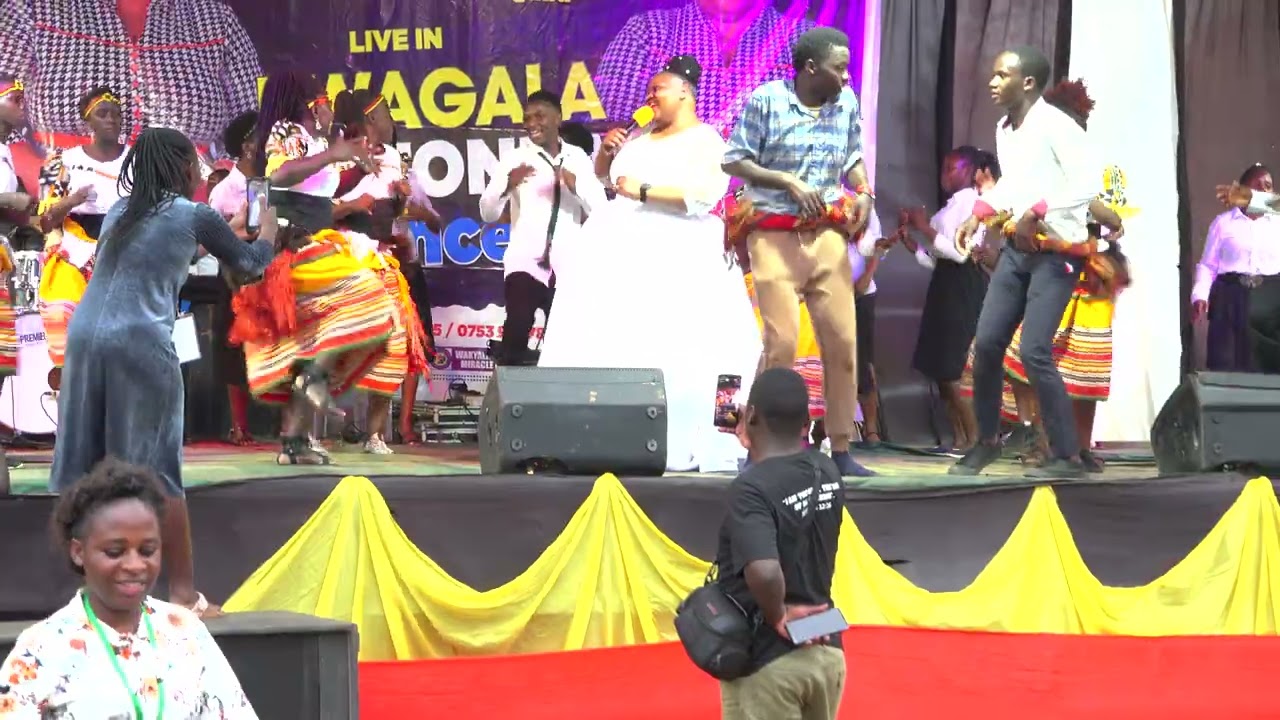 KOONA! Praise With Pastor Miriam Warugaba
