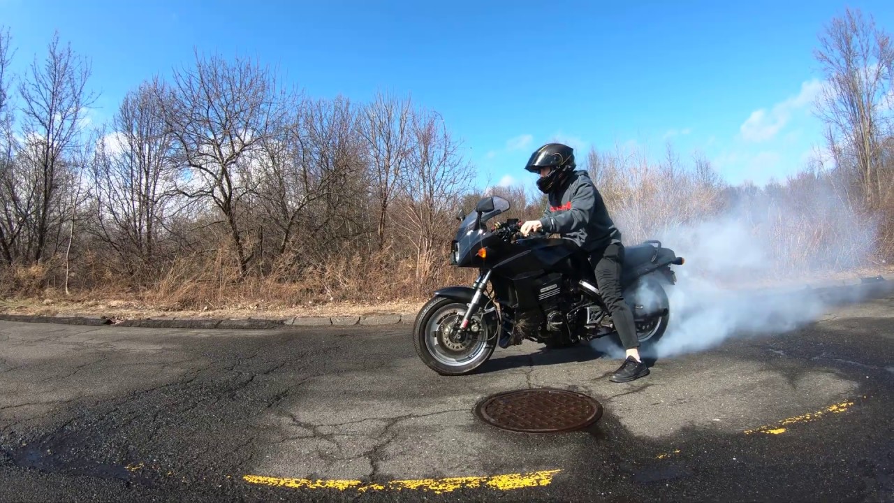 Mr.Turbo Kawasaki GPZ900R Burnout | Turbo Top Gun Bike
