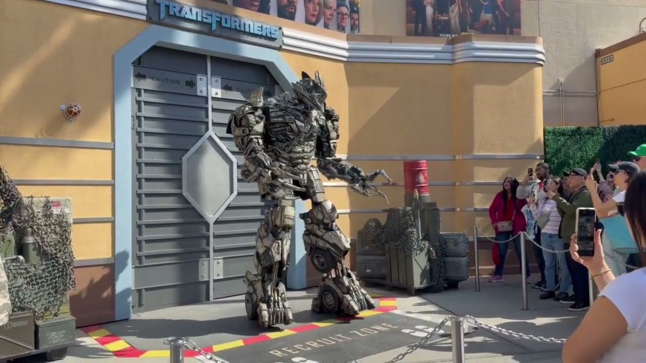 Universal Studios (lower lot walk through) #universalcinema #universalstudioshollywood #transformers