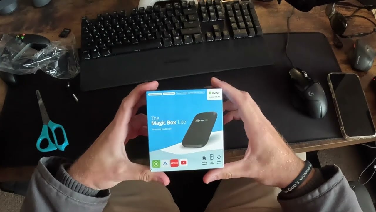 MagicBox LITE Wireless Apple CarPlay: Unboxing, Install, & Review!