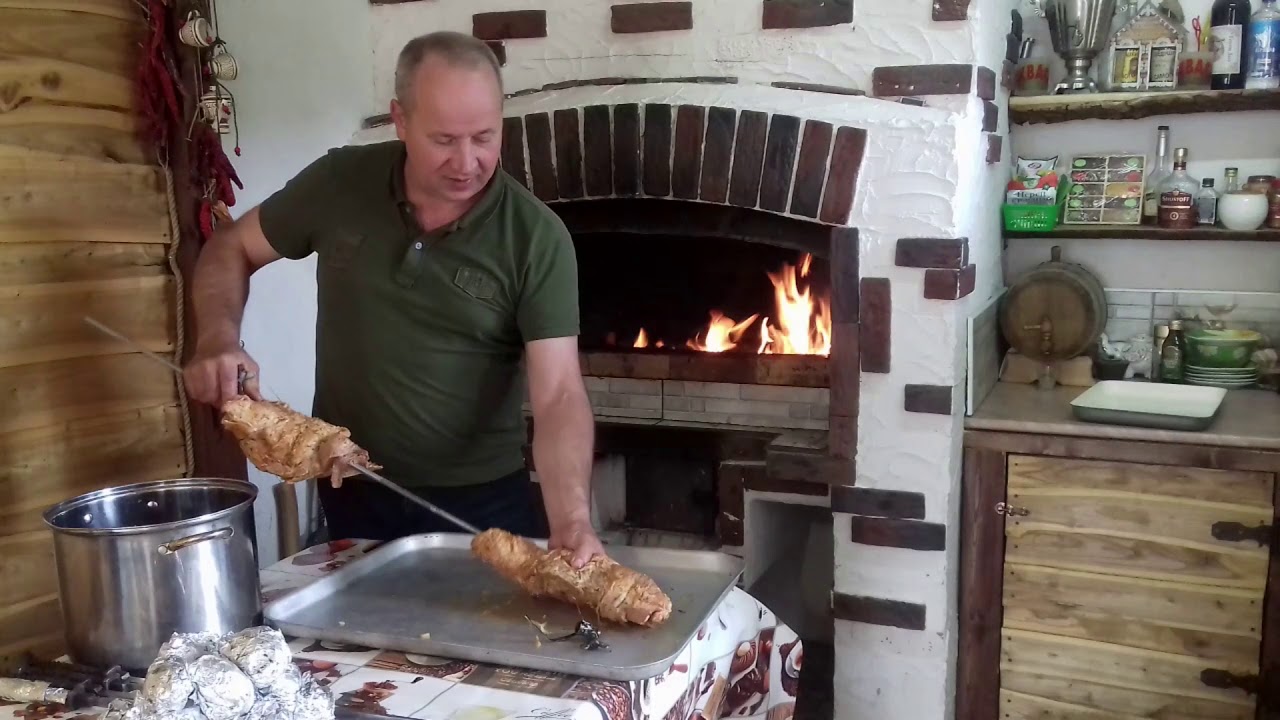 Самодельный вертел! Жарим мясо на вертеле в мангале!