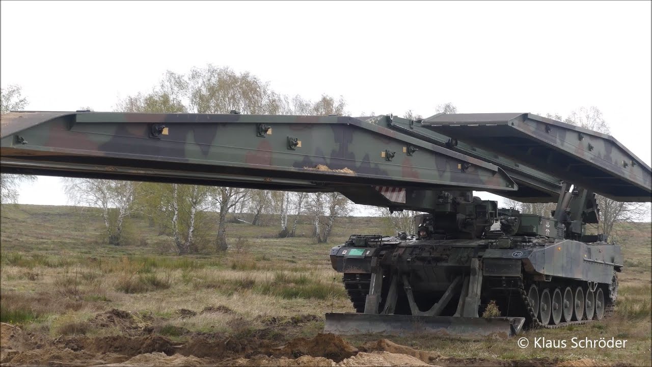 Brückenverlegung mit dem Leguan