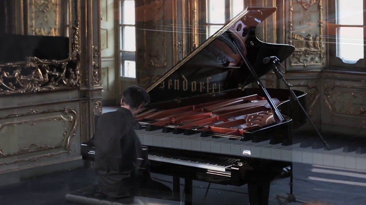 Andrea Bacchetti plays Fantasia Cromatica e Fuga BWV 903