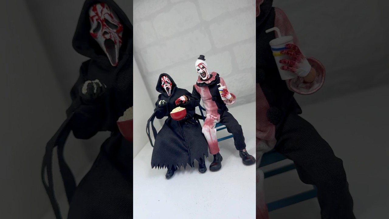 Mezco Terrifier Art the Clown💀part 2 #terrifier #arttheclown #ghostface #brickaway #mezco #clown