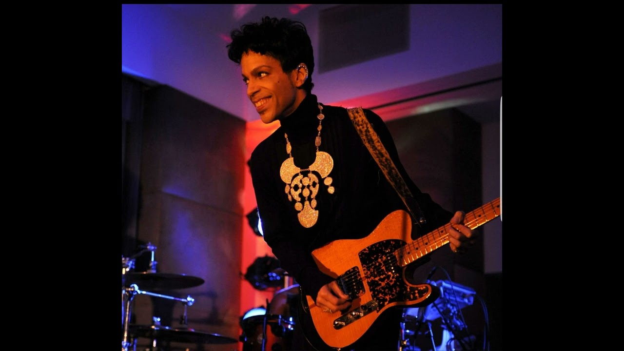 2008.10.11 Prince - (Part2) New York , Hotel Gansevoort Rooftop Lounge - Live