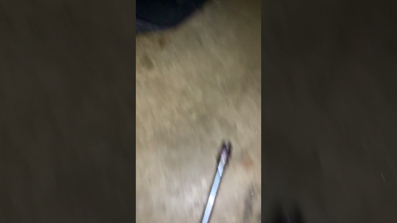 Замена корпуса термостата Chrysler 300M 2000 года