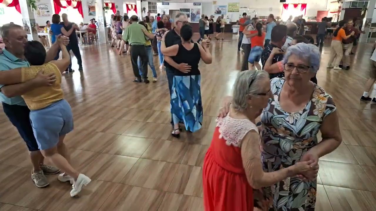 clube do centro em São Jorge do Oeste no Paraná(com marcos e margarida)