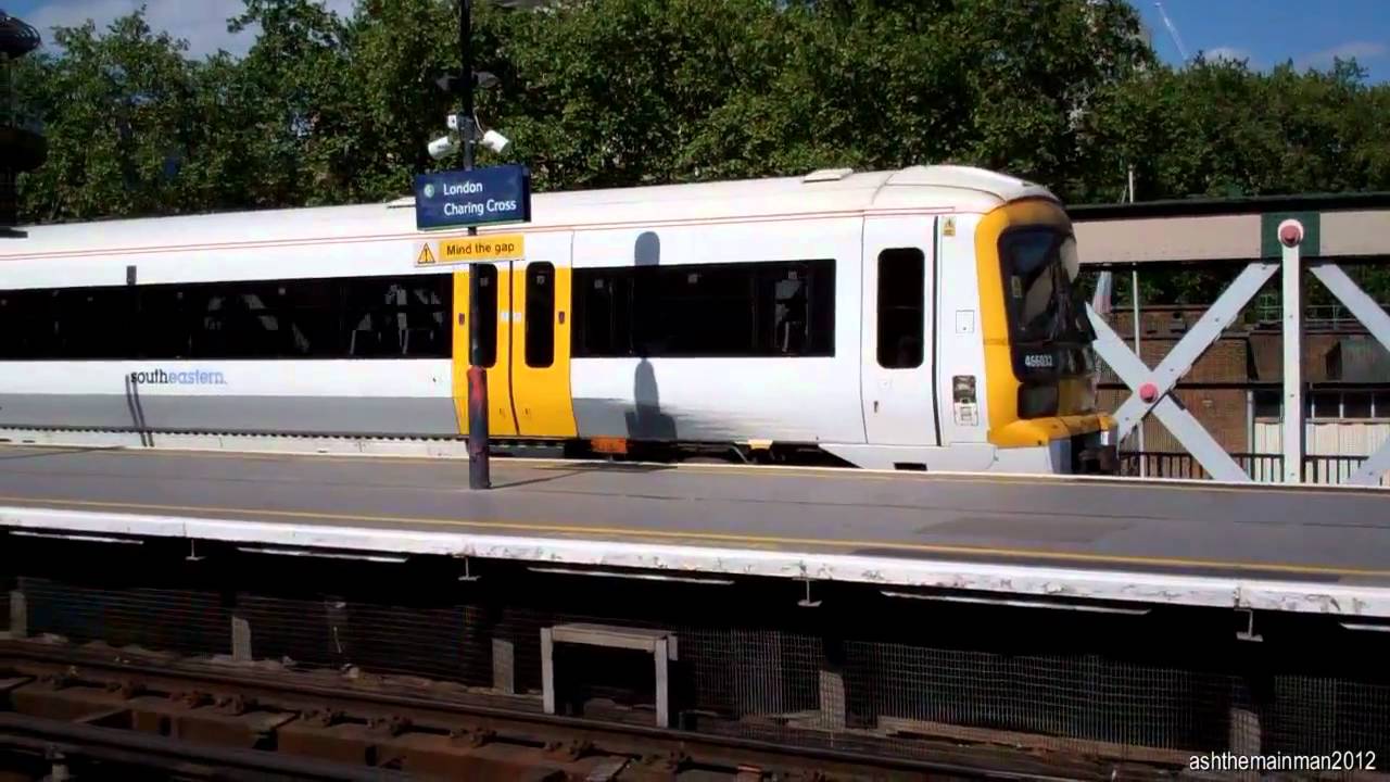 Southeastern Trains At Charing Cross | 2/5/2011