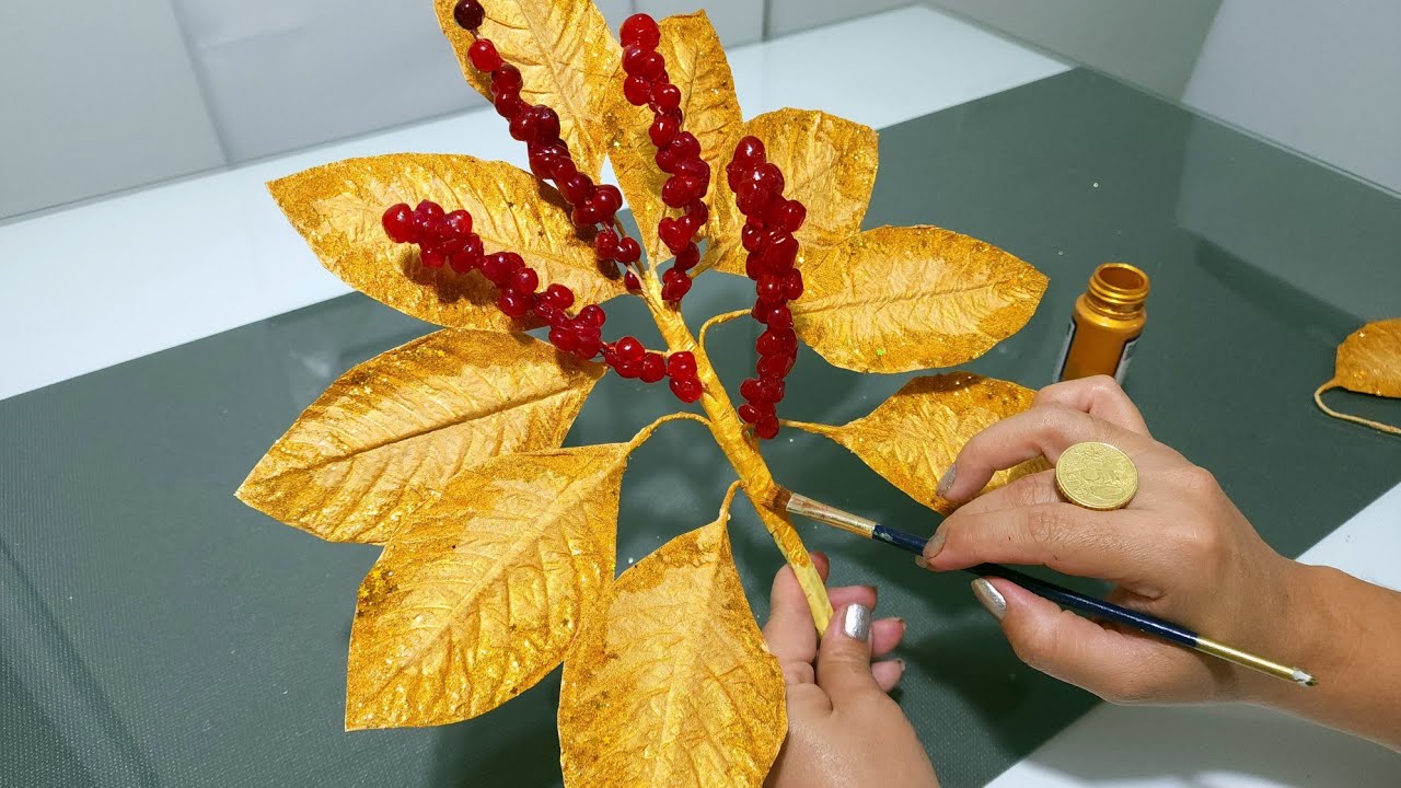 Ramas Navideñas con Papel de Cocina