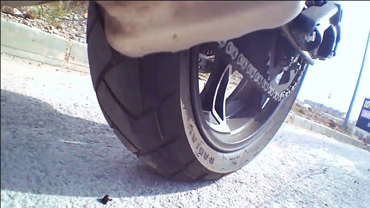 En Zontes Nº3  TENSAR LA CADENA  Como tensar la cadena de tu moto