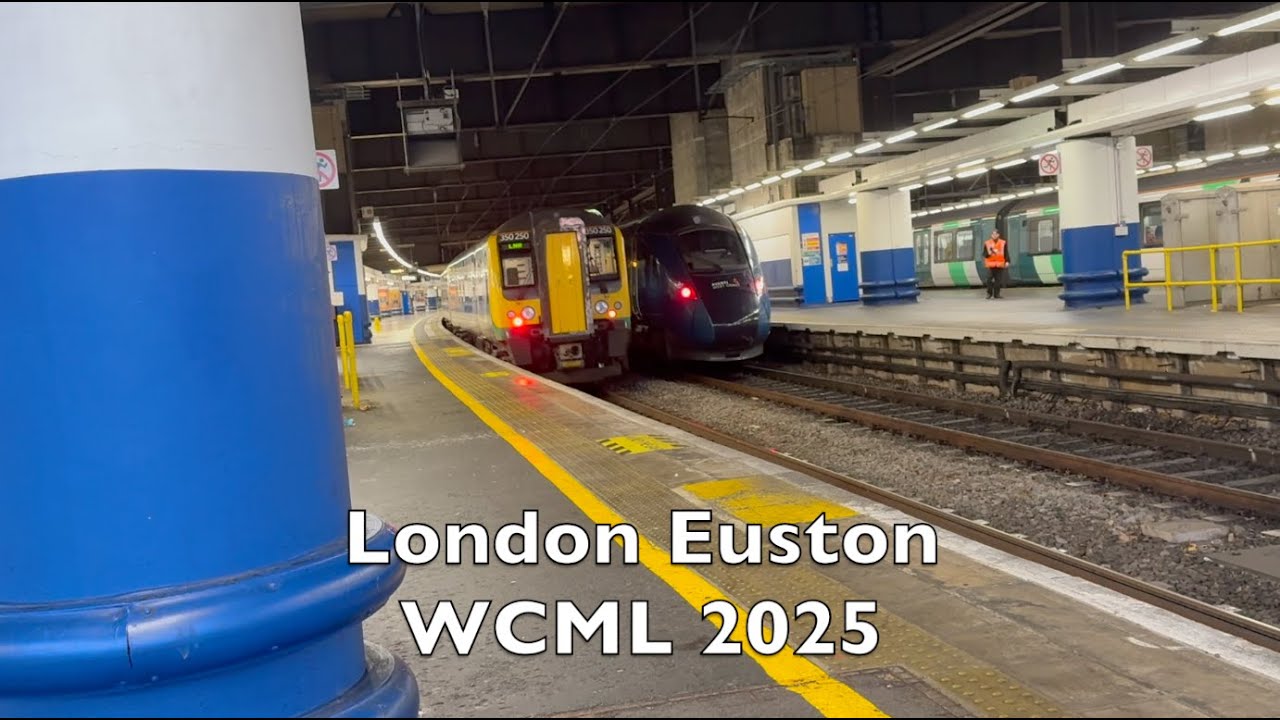 Trains at London Euston [EUS] (WCML) 07/12/2025