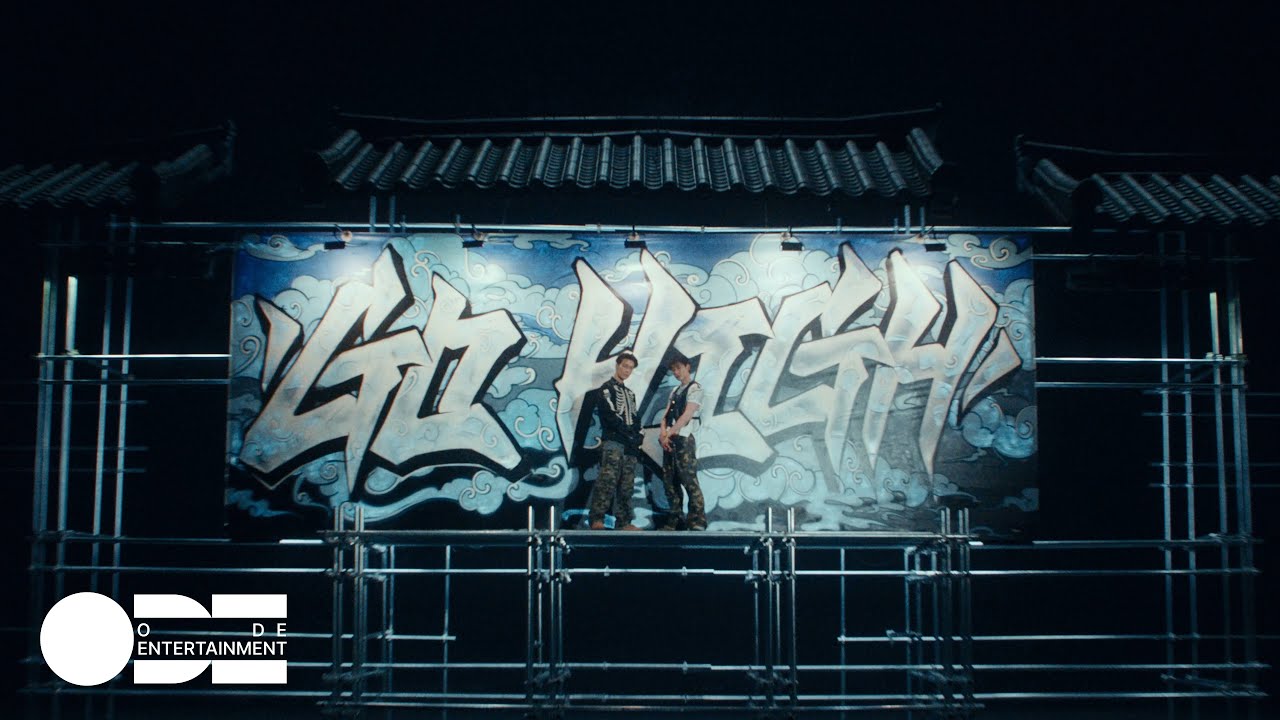 SUPER JUNIOR-D&E ‘Go High’ MV
