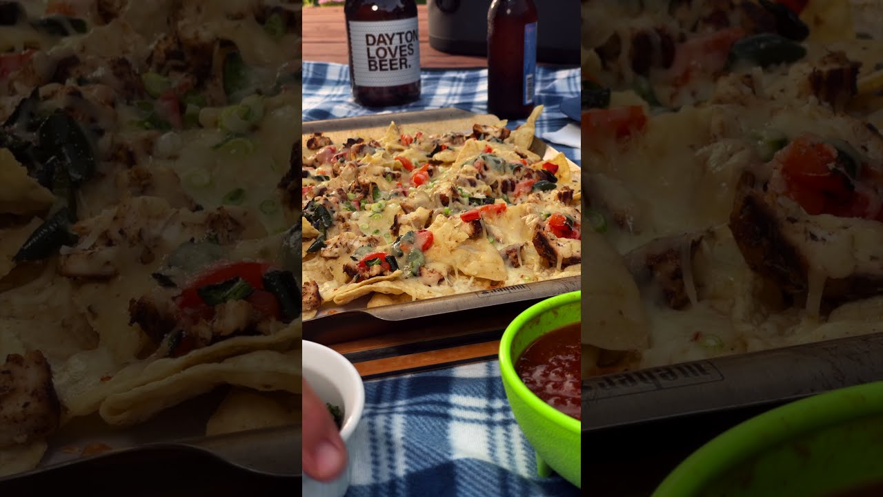 Chicken & Pepper Nachos | Weber Grills