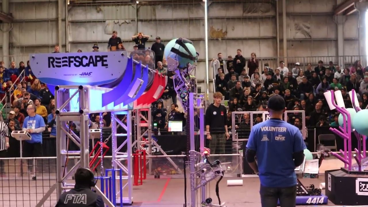 We got beached! FRC 2025 Port Hueneme Regional Final 1 - Team 3255 (Close Up)