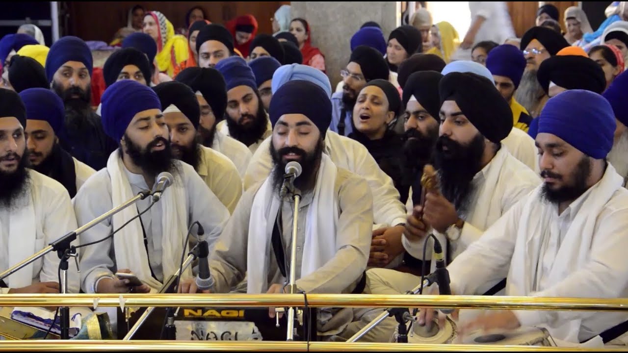 AKJ Delhi Samagam May 2015 (Rajouri) Bhai Gurbir Singh Jee Tarantran - EIO KIO KANTH PIAAREE HOVAA
