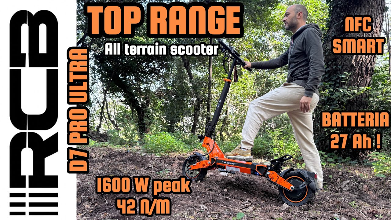 Monopattino TOP DI GAMMA - Grande AUTONOMIA - Legale Veloce e Super Accessoriato - RCB D7 PRO Ultra