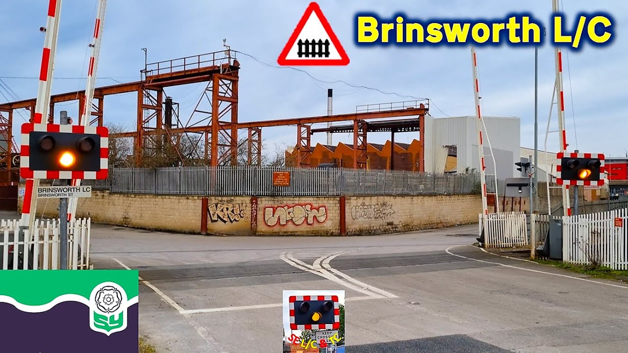 Rotherham (Brinsworth Street) Level Crossing, South Yorkshire
