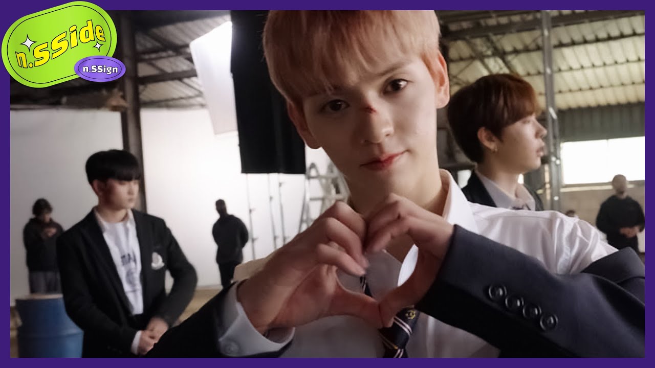 [n.SSide] n.SSign 1st ARENA CONCERT VCR Behind #1