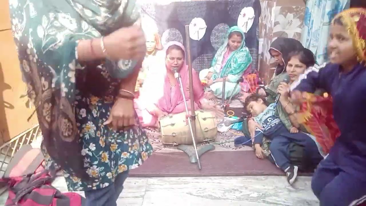 तारा सुखी रहे परिवार