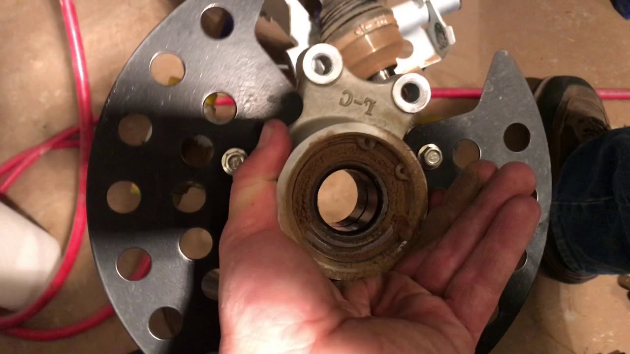 2016 Cfmoto Zforce 800 Rear Wheel Bearing Installation