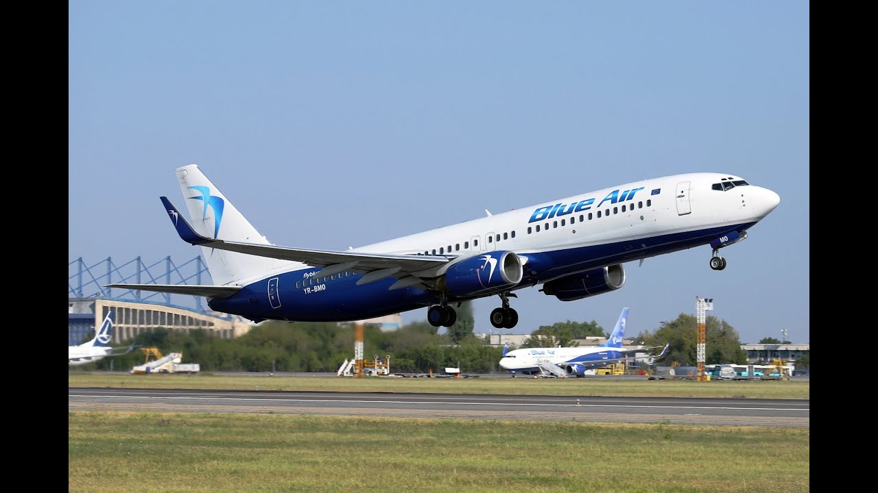 Blue Air Boeing 737-430  London Luton to Bucharest Otopeni