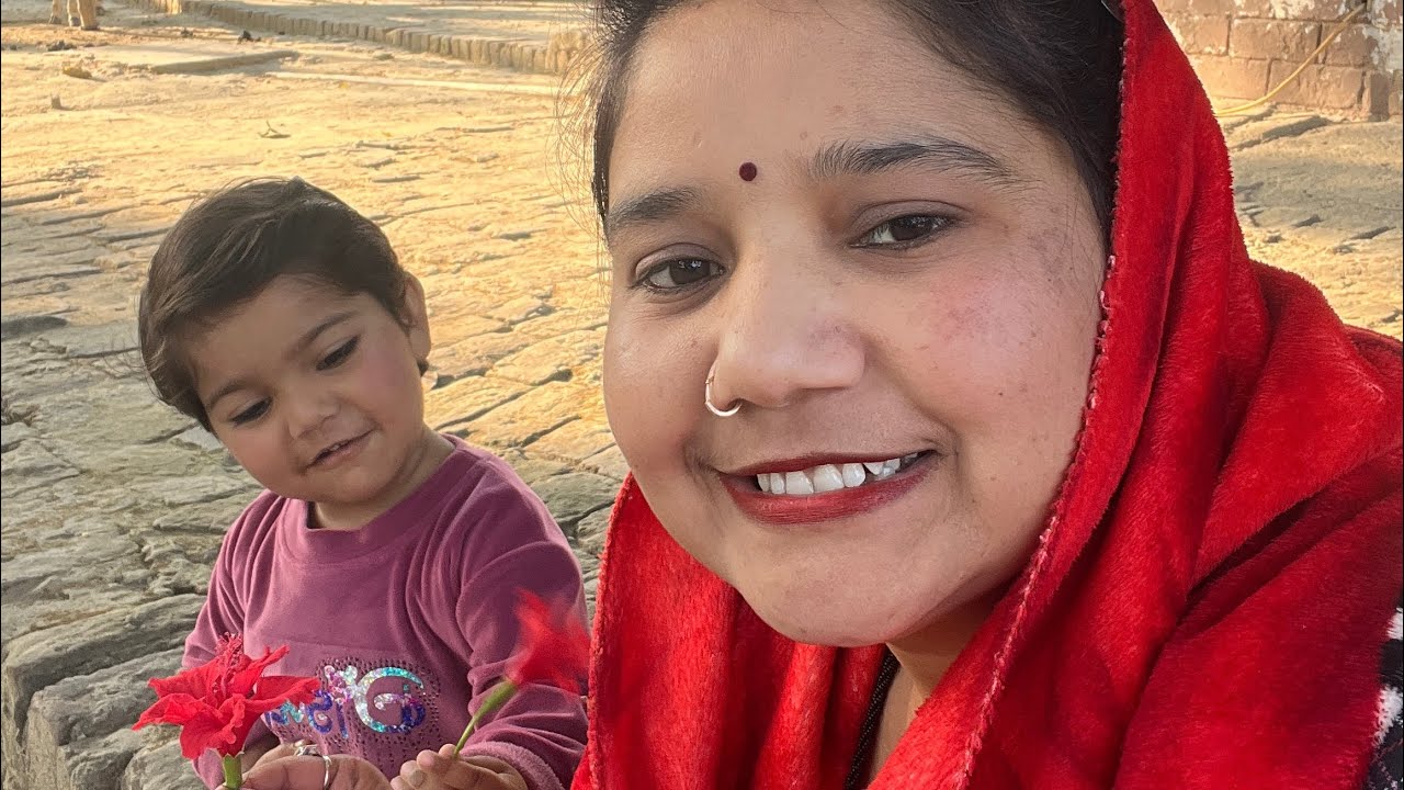 Meri beti ne bnaya mere sath valentine 💌 #ajj woundari me aye itne sare peacock 🦚 #hmara walking tym