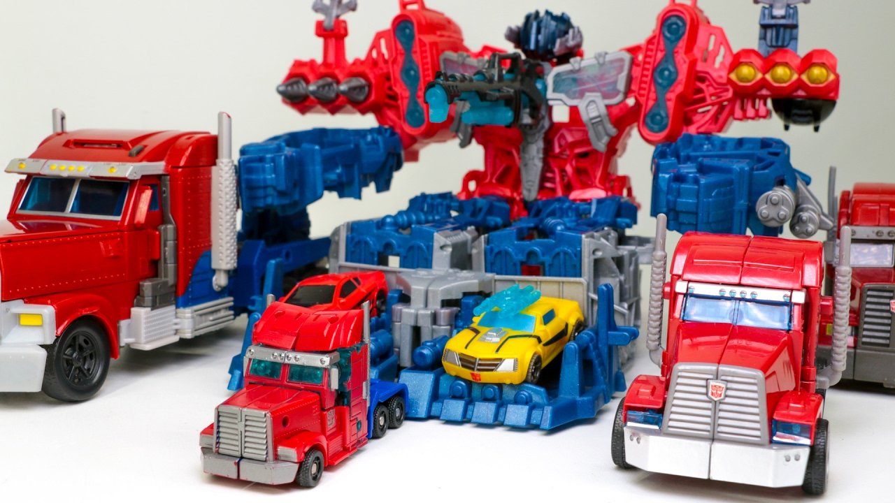 Transformers Cyberverse Optimus Maximus Battle Station Optimus Prime Bumblebee Vehicle Robot Car Toy