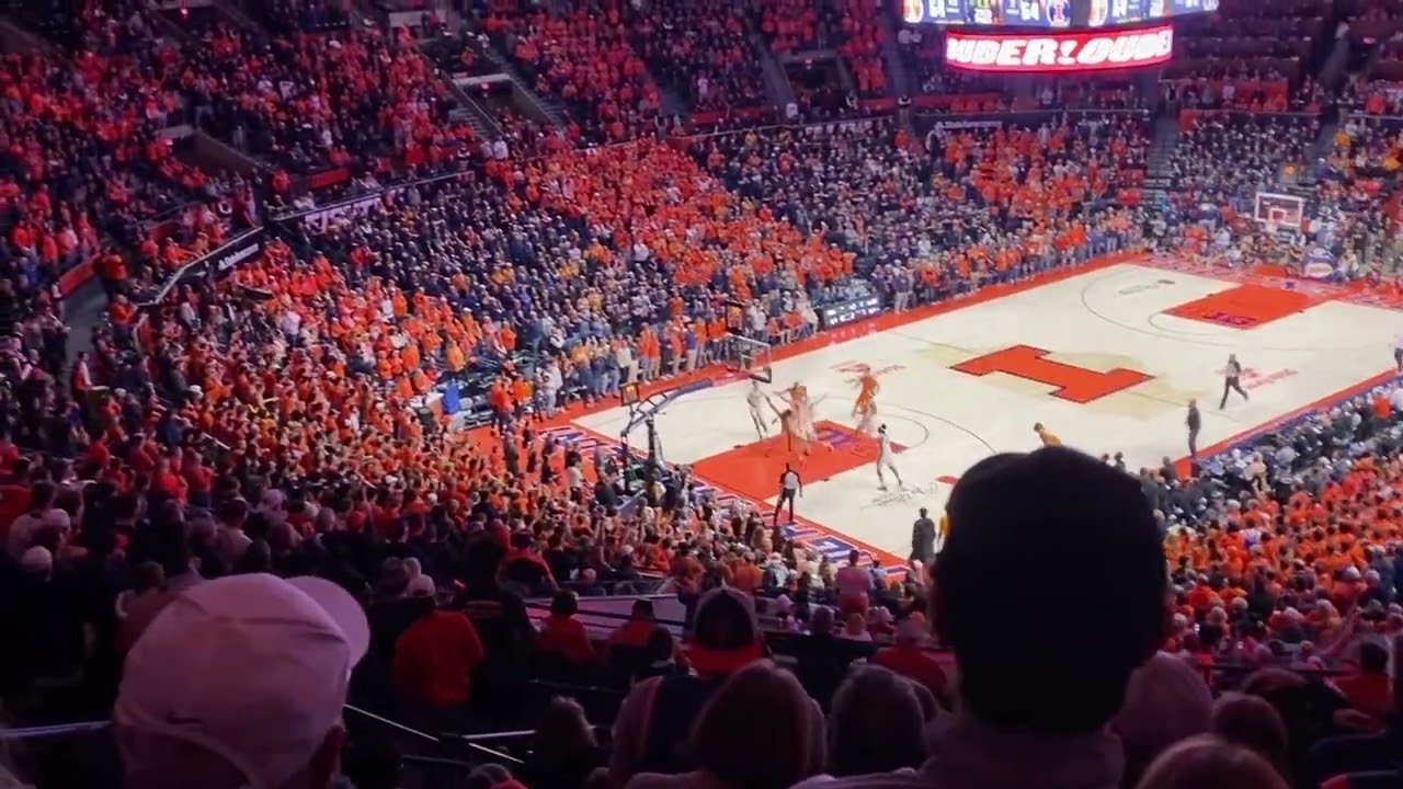 Jordan Gainey&rsquo;s Clutch Buzzer-Beater Lifts Tennessee Over Illinois, 66-64