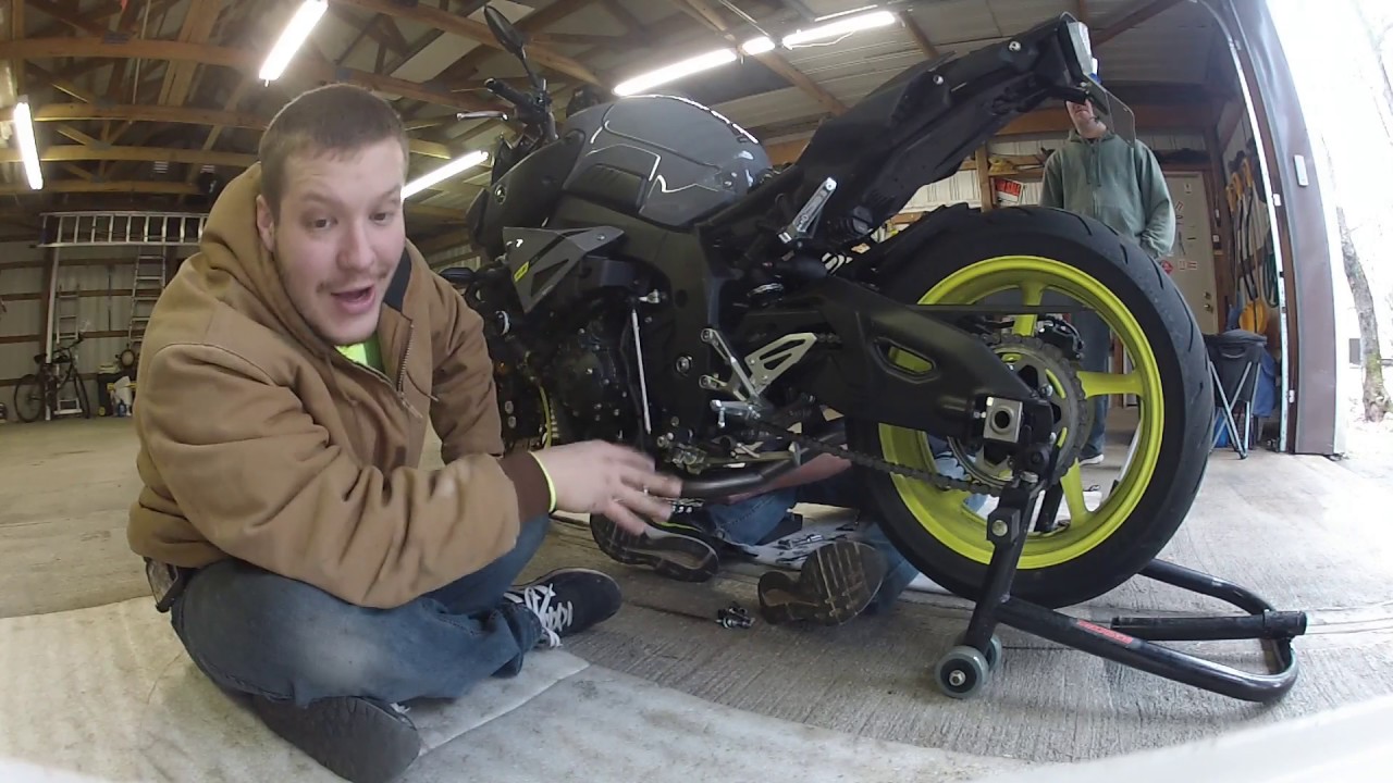 FZ-10/MT-10 SP Engineering Exhaust and Cat Delete (Decibel Readings!)