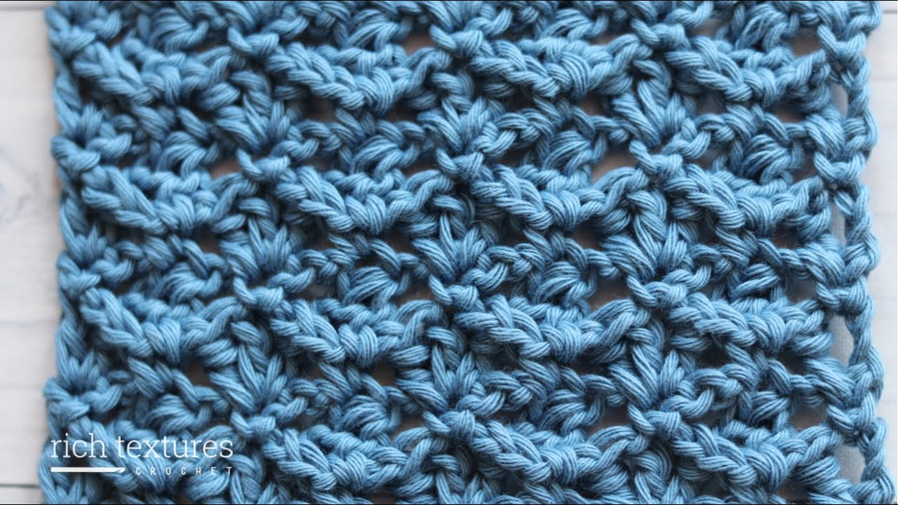 Fleur de Lys Stitch | How to Crochet using One Colour