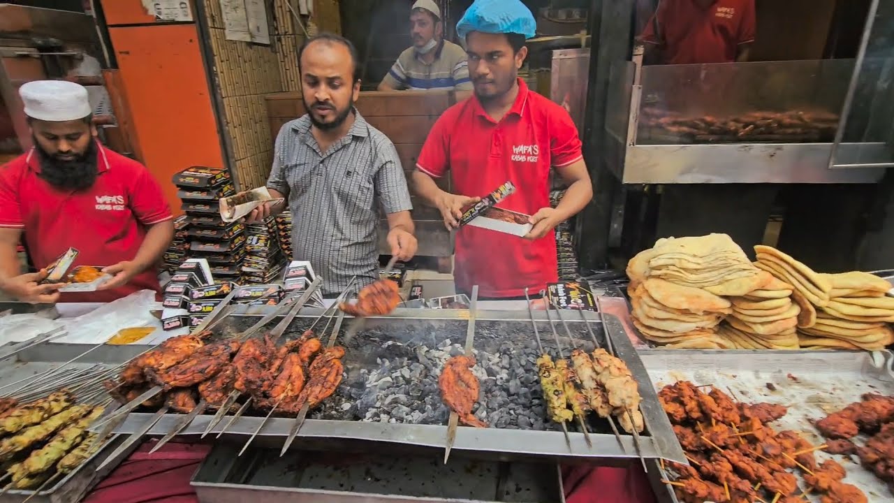 Оживлённый рынок ифтара в Лалбаге, Старая Дакка | Все знаменитые блюда для ифтара || Ифтар-базар ...