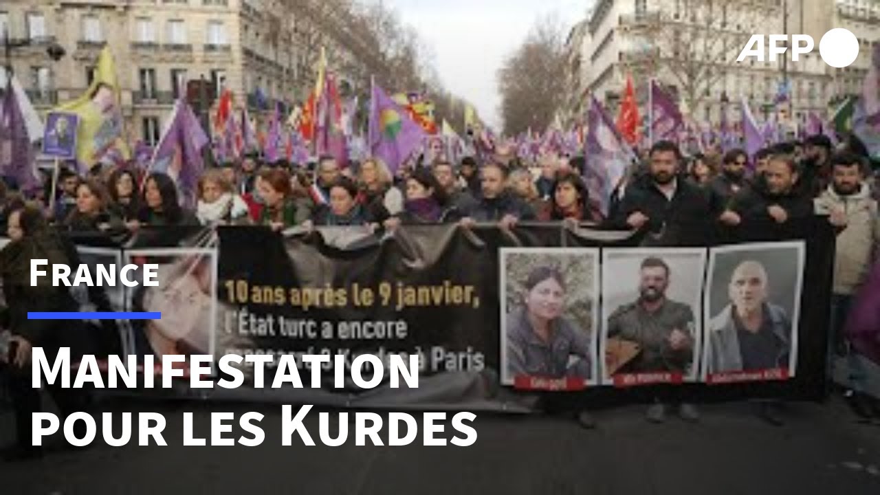 France: manifestation à Paris en hommage à trois militantes kurdes assassinées en 2013 | AFP