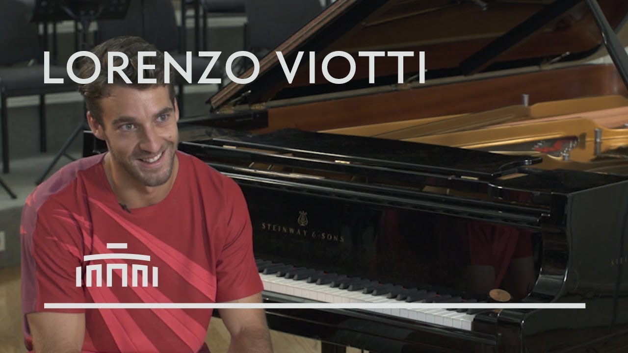 Conductor Lorenzo Viotti at Dutch National Opera