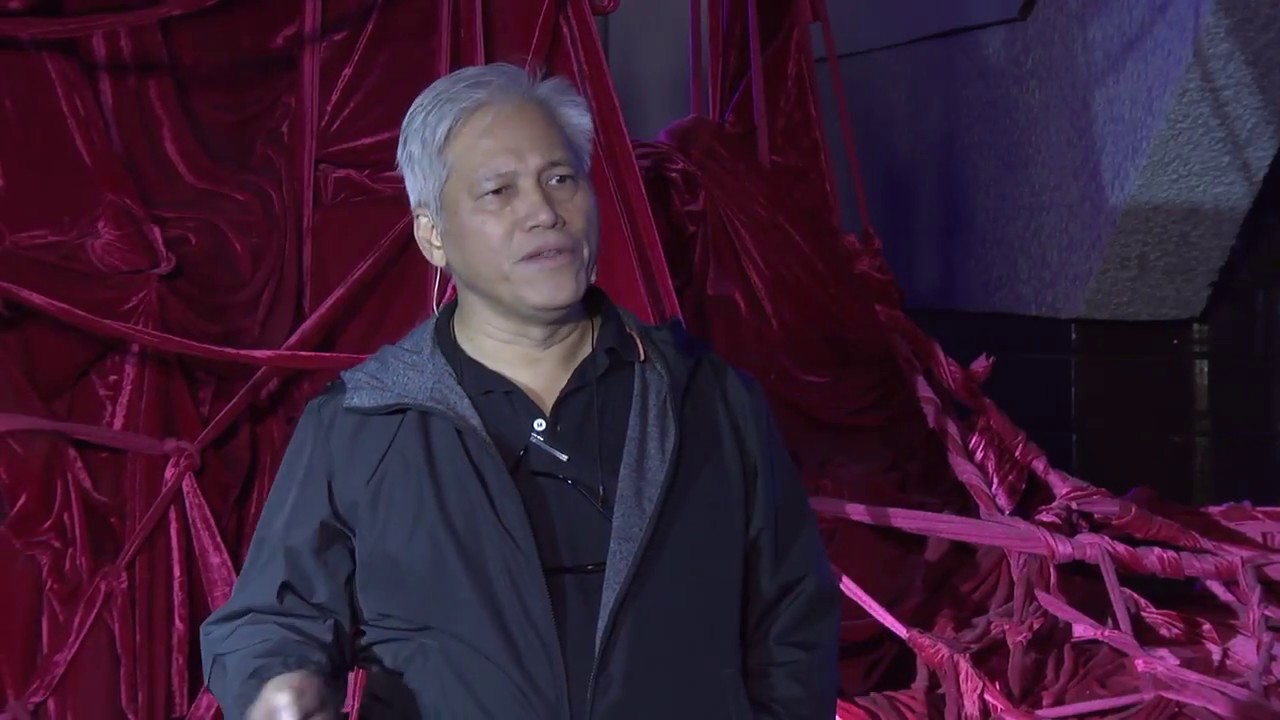 PEDx - Sidewalks Are Worth Spreading | Paulo Alcazaren | TEDxDiliman