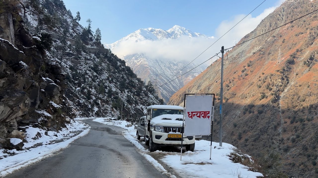 Chamba Valley snowfall❄️☃️|| Himachal Secret Valley #chamba #himachal #snowfall #himalayas #travel 