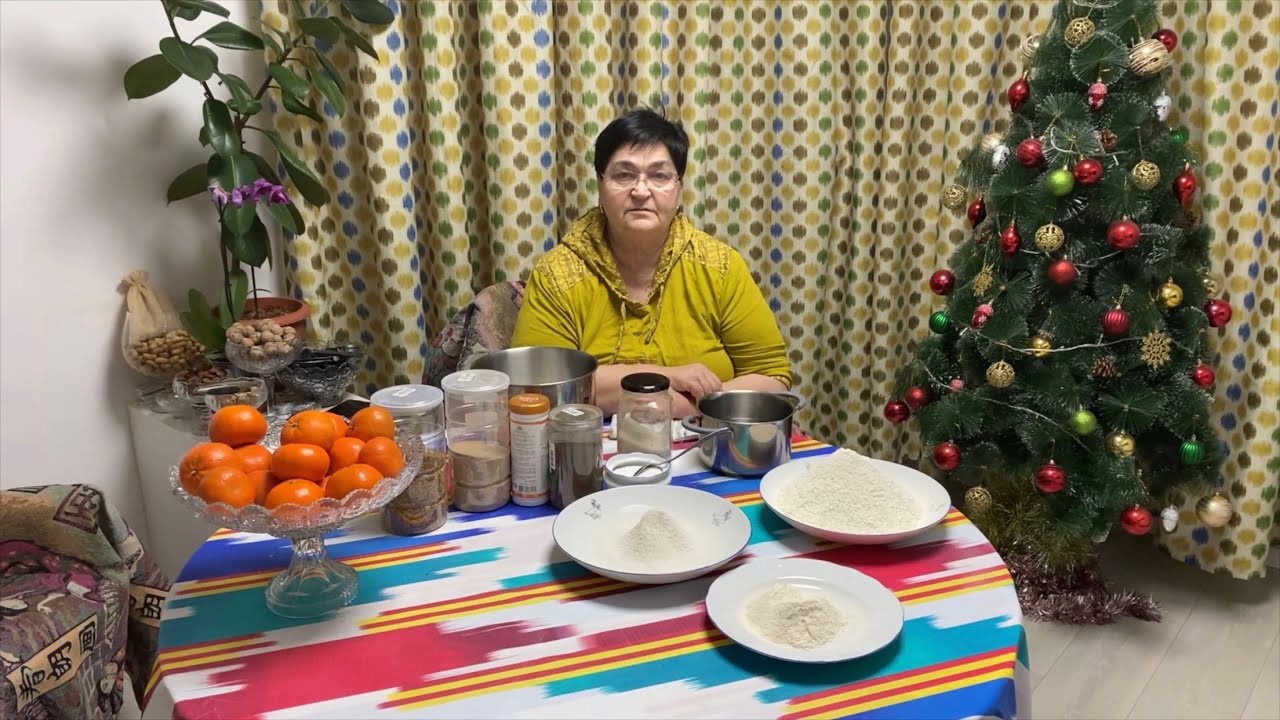 Москва! Мама Люся приготовила пирожки с печенью и картошкой, а также домашний хлеб