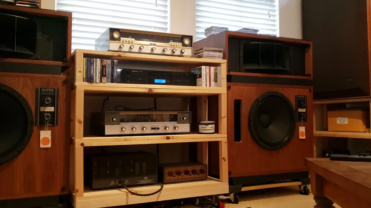 Altec Model 19