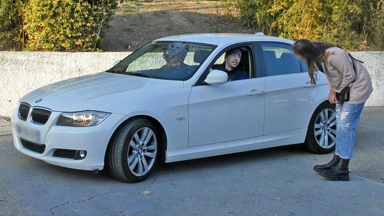 MICHTONNEUSE TROMPE SON COPAIN POUR UNE BMW