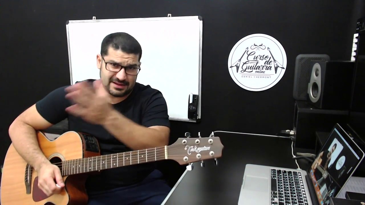 TOCANDO MÚSICA COM METRÔNOMO - AULA DE GUITARRA