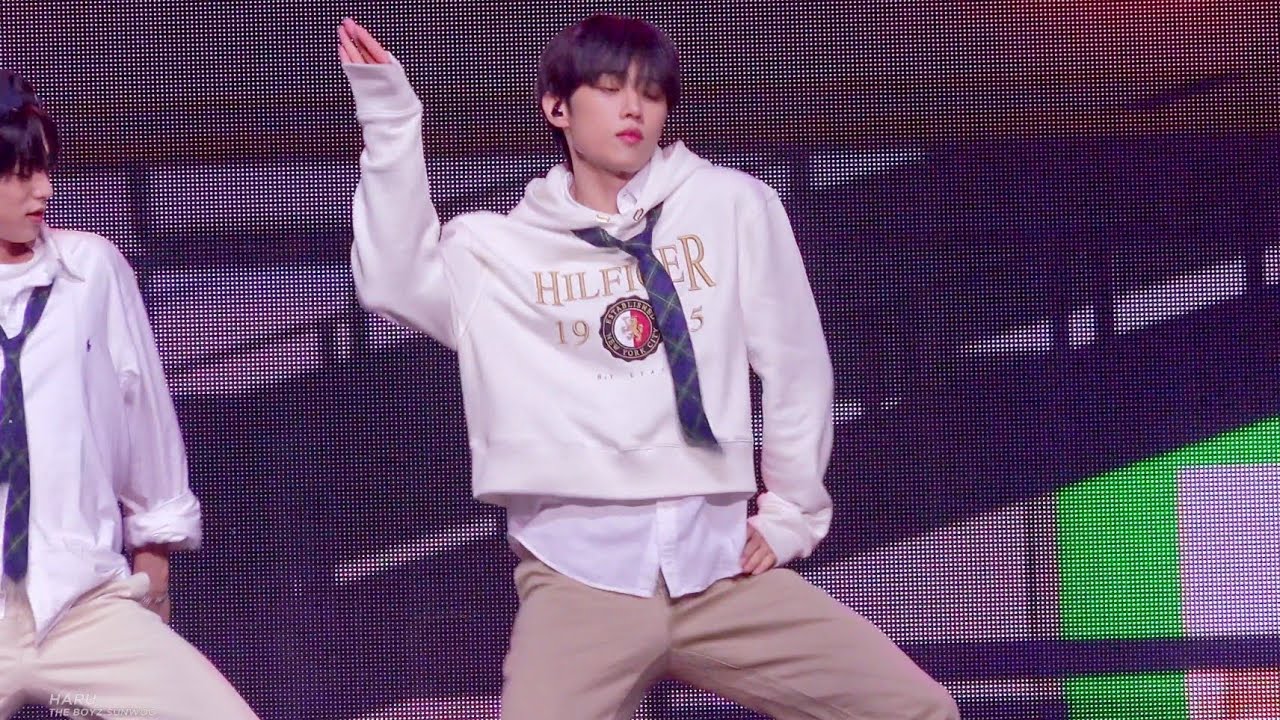 [4K] 더보이즈 선우 'Hype boy' 하입보이 직캠 THE BOYZ SUNWOO FOCUS CAM : 더비로드 THE B ROAD 2022.12.03