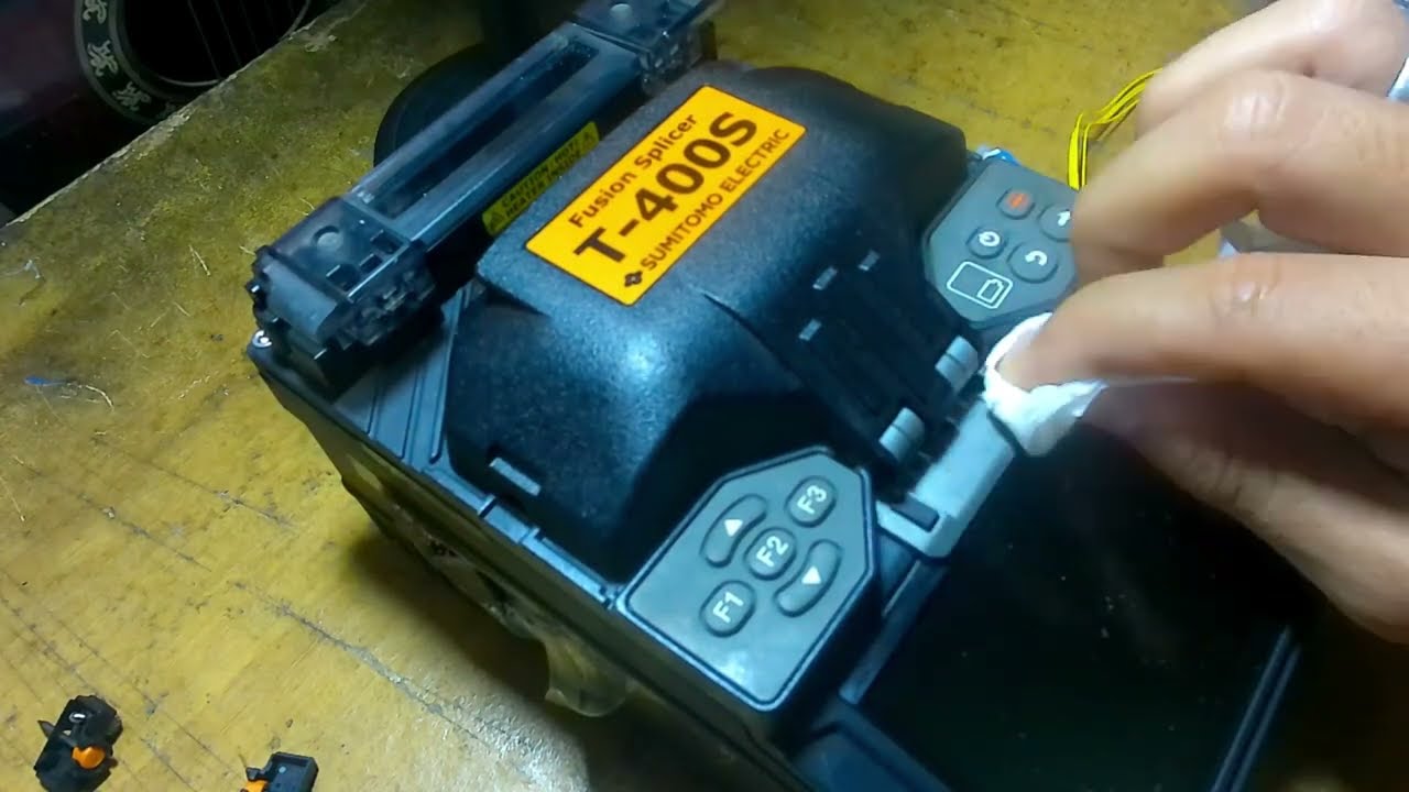 Perawatan Harian Fusion Splicer untuk Hasil Splicing Terbaik : Pemain Fiber Optik harus tau!!
